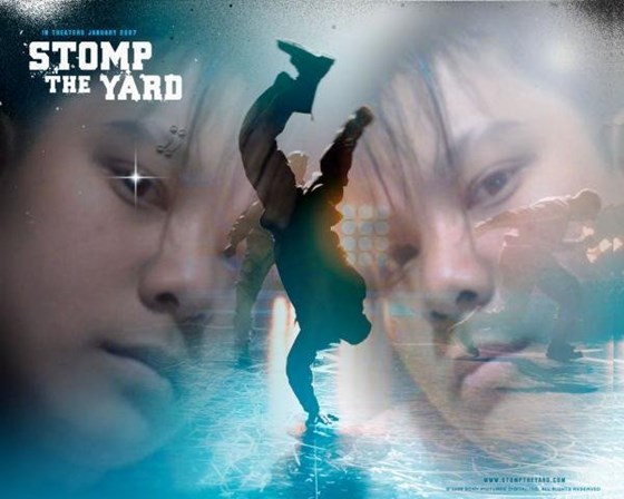 Layout: Logo, Tarps, Magazine cover, Personalized layout