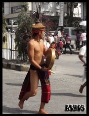 Layout: Logo, Tarps, Magazine cover, Personalized layout